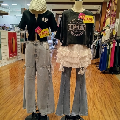 トレンドデニムコーデ