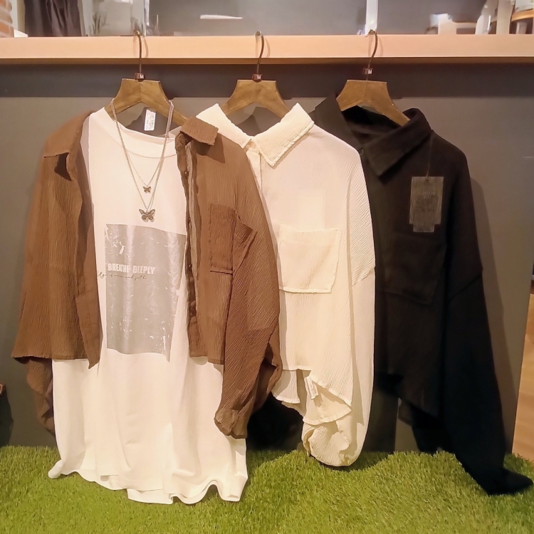 カラー展開
