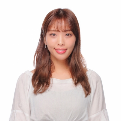 ヘアメイクアップアーティスト 高橋有紀