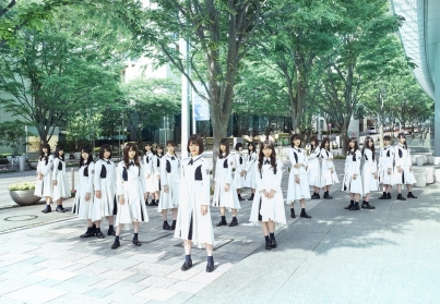 けやき坂46(佐々木美玲、加藤史帆、渡邉美穂)