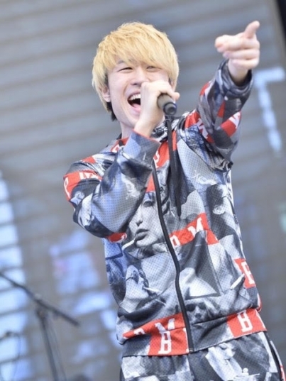 M-CHANGE